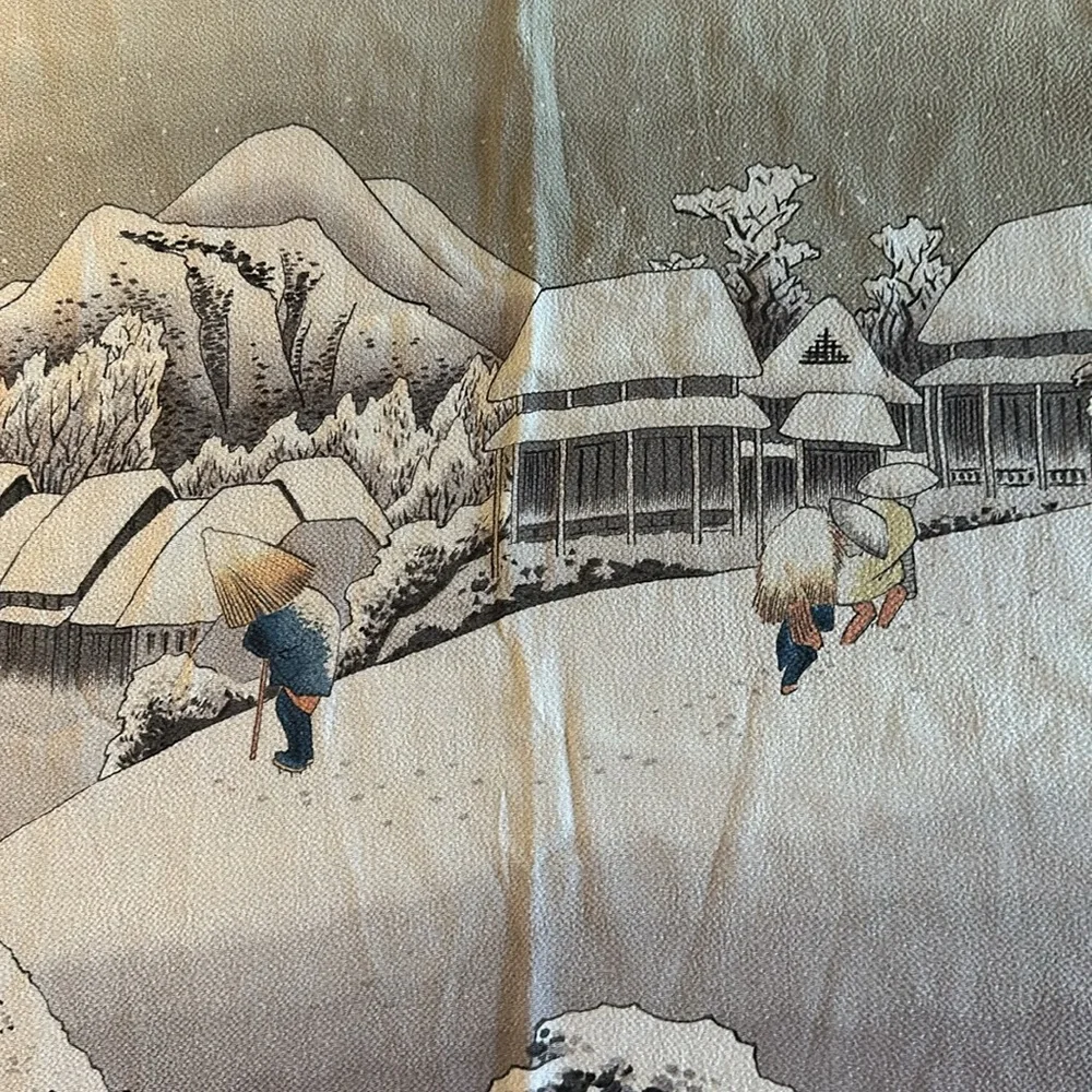 Gorgeous vintage Asian Scarf Signed Japanese